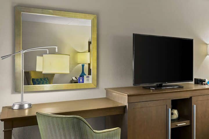 Room 20 of 68